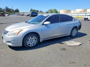 Nissan Altima 2.5L 4 2012