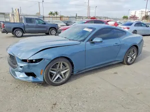 Ford Mustang 2.3L 4 2025