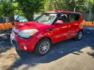 Kia Soul 2.0L 4 2012