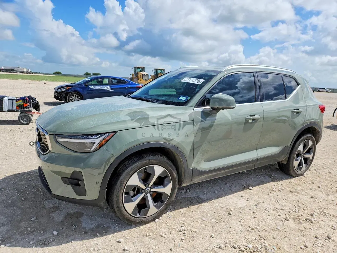 Volvo XC40 2.0L 4 2025