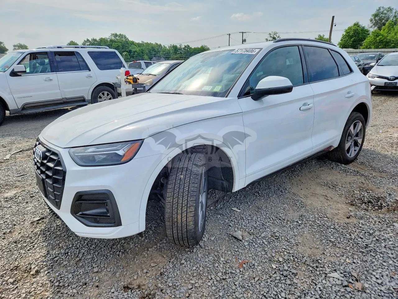 Audi Q5 2.0L 4 2025