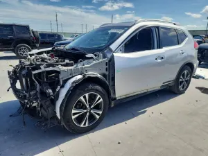 Nissan Rogue 2.5L 4 2017