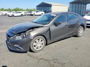 Mazda 3 2.0L 4 2015