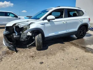 Volkswagen Taos 1.5L 4 2024