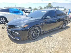 Toyota Camry 2.5L 4 2021