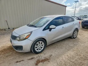 Kia Rio 1.6L 4 2013