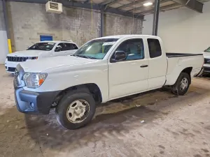Toyota Tacoma 2.7L 4 2013