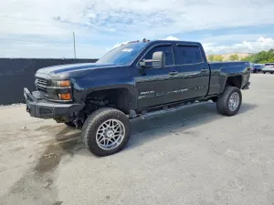 Chevrolet Silverado 1500 6.6L 8 2015