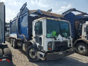 Mack 600 10.8L 6 2012
