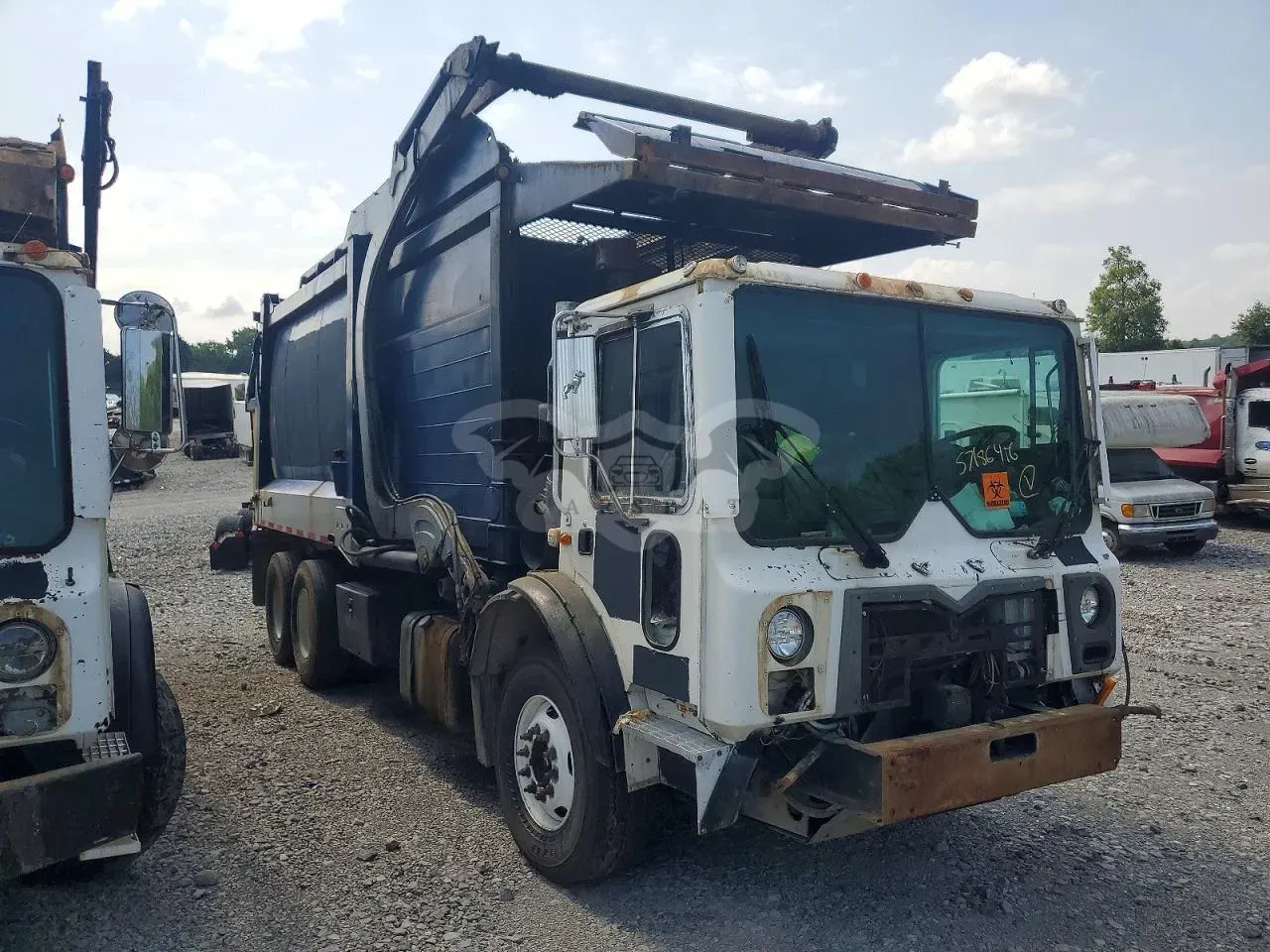 Mack 600 10.8L 6 2015