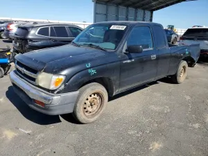 Toyota Tacoma 2.4L 4 1999