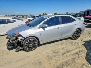 Toyota Corolla 1.8L 4 2015