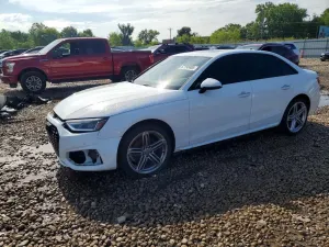Audi A4 2.0L 4 2021