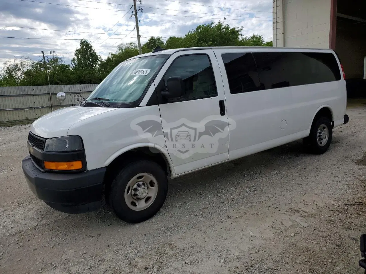 Chevrolet Express 6.6L 8 2024