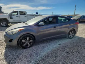 Hyundai Elantra 1.8L 4 2013