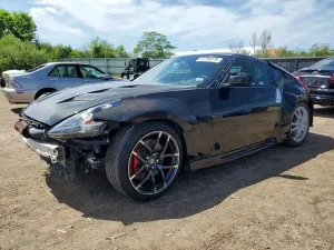 Nissan 370z 3.7L 6 2017