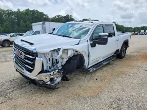 GMC Sierra 6.6L 8 2025