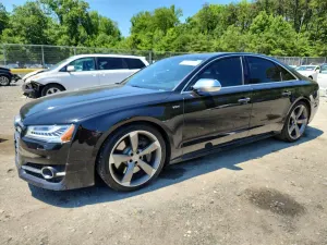Audi S8 4.0L 8 2016