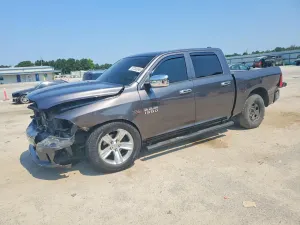 RAM 1500 5.7L 8 2015
