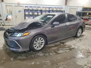 Toyota Camry 2.5L 4 2022
