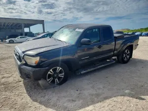 Toyota Tacoma 2.7L 4 2013