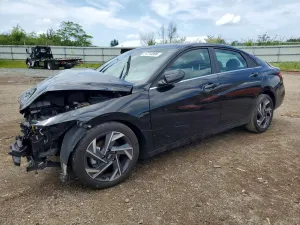 Hyundai Elantra 2.0L 4 2024
