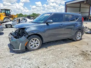 Kia Soul 2.0L 4 2025