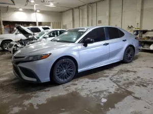 Toyota Camry 2.5L 4 2022