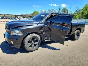 RAM 1500 5.7L 8 2017