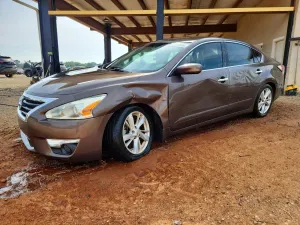 Nissan Altima 2.5L 4 2015