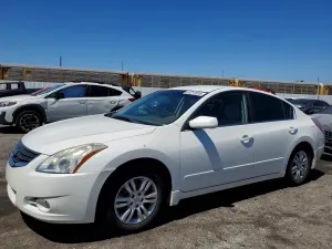 Nissan Altima 2.5L 4 2011