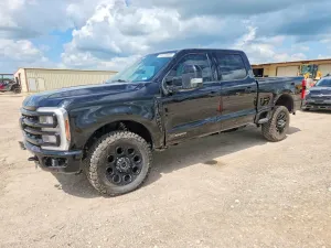 Ford F-250 6.7L 8 2024