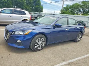 Nissan Altima 2.5L 4 2021