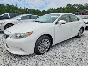 Lexus ES 3.5L 6 2015