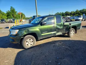 Toyota Tacoma 2.7L 4 2014