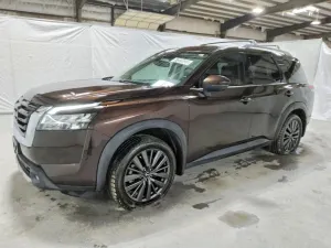 Nissan Pathfinder 3.5L 6 2022
