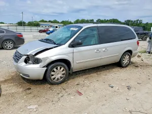 Chrysler Town & Country 3.8L 6 2005