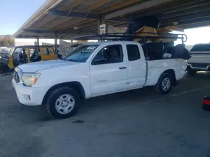 Toyota Tacoma 2.7L 4 2013