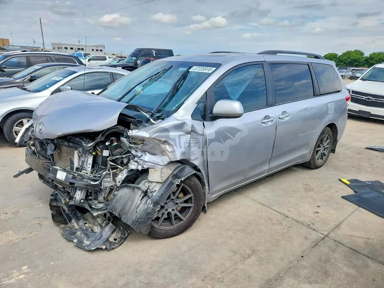 Toyota Sienna 3.5L 6 2013