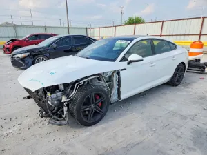 Audi A5 2.0L 4 2022