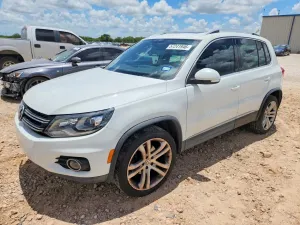 Volkswagen Tiguan 2.0L 4 2016