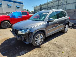 Volkswagen Tiguan 2.0L 4 2013