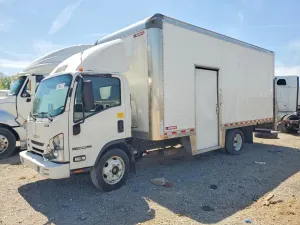 Isuzu NPR 6.6L 8 2021