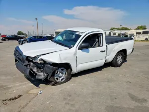 Toyota Tacoma 2.7L 4 2013