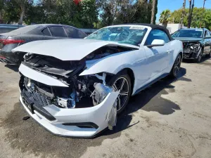 Ford Mustang 2.3L 4 2025