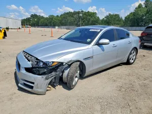 Jaguar XE 2.0L 4 2018