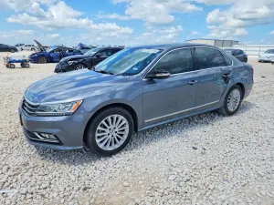 Volkswagen Passat 1.8L 4 2016