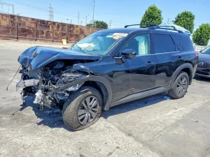 Nissan Pathfinder 3.5L 6 2025