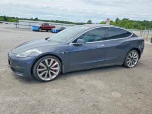 Tesla Model 3 2018