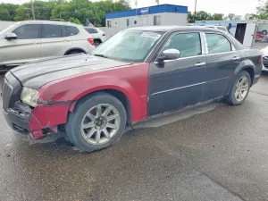 Chrysler 300C 5.7L 8 2005